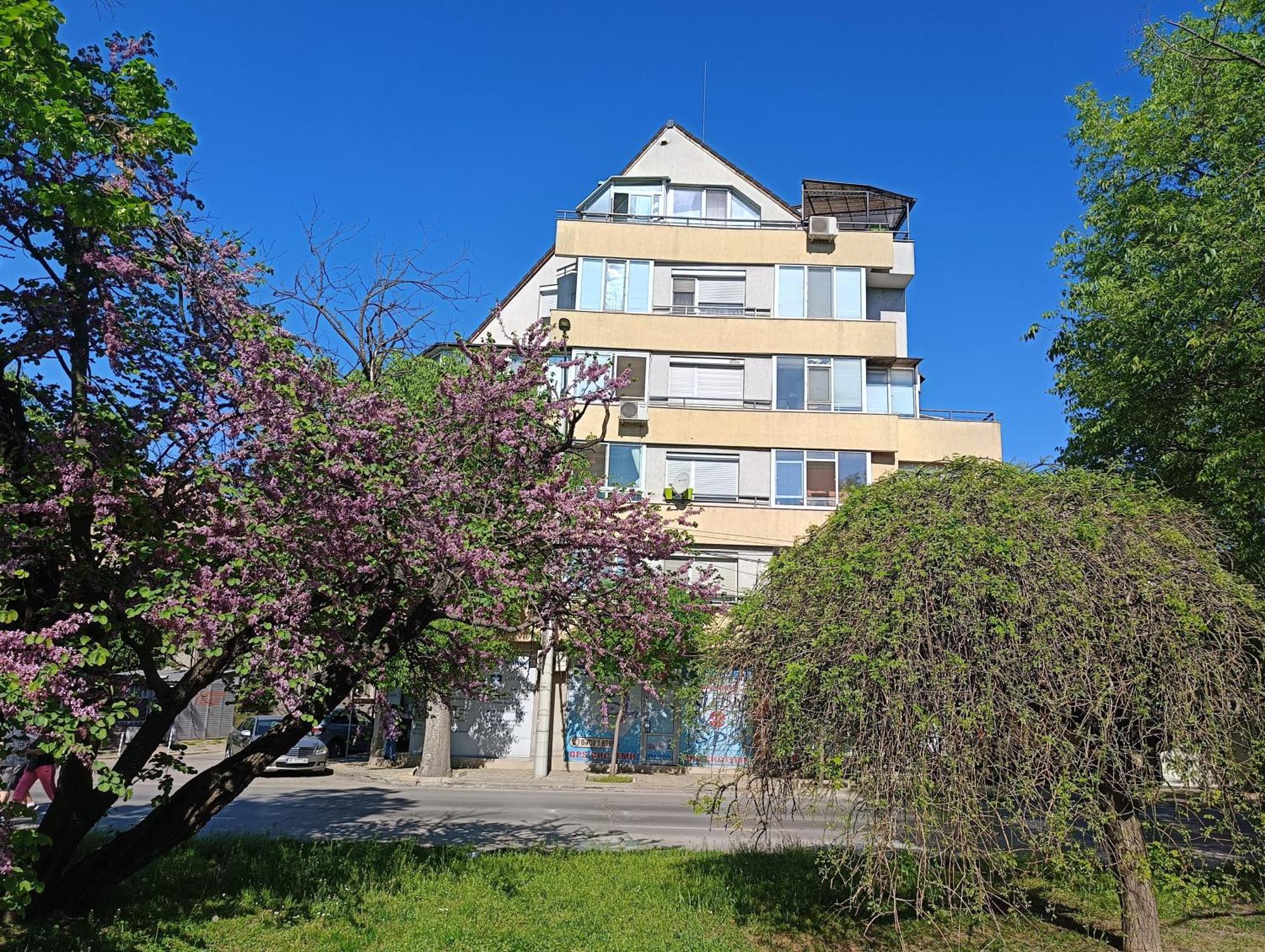 Mdm Apartment City Center Felicita Deluxe 鲁塞 外观 照片