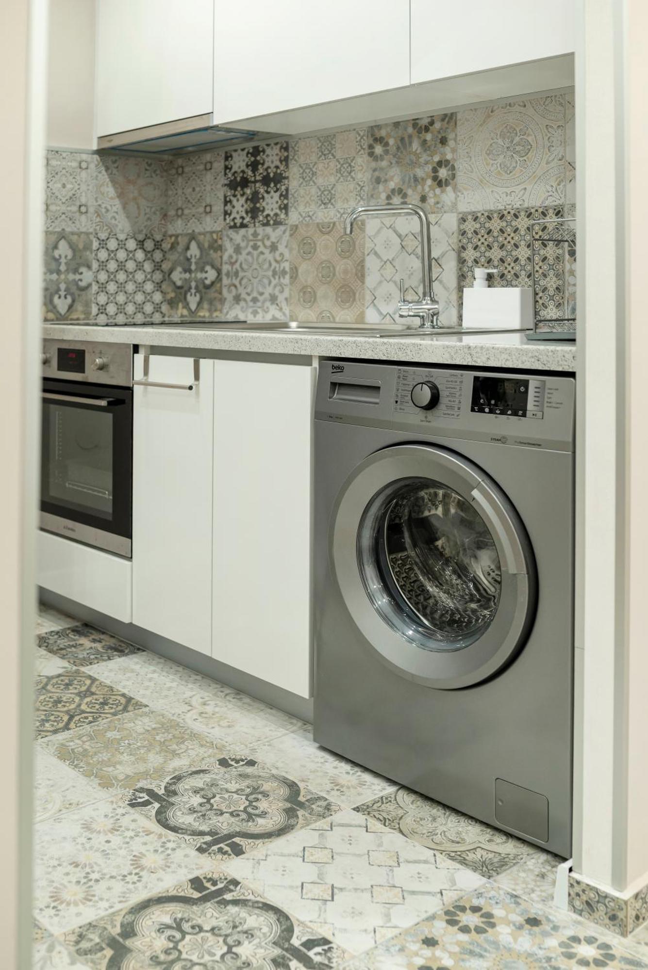 Mdm Apartment City Center Felicita Deluxe 鲁塞 外观 照片