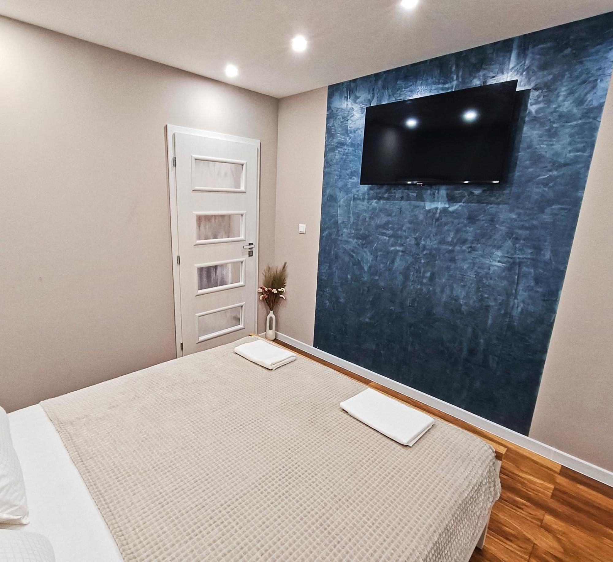 Mdm Apartment City Center Felicita Deluxe 鲁塞 外观 照片