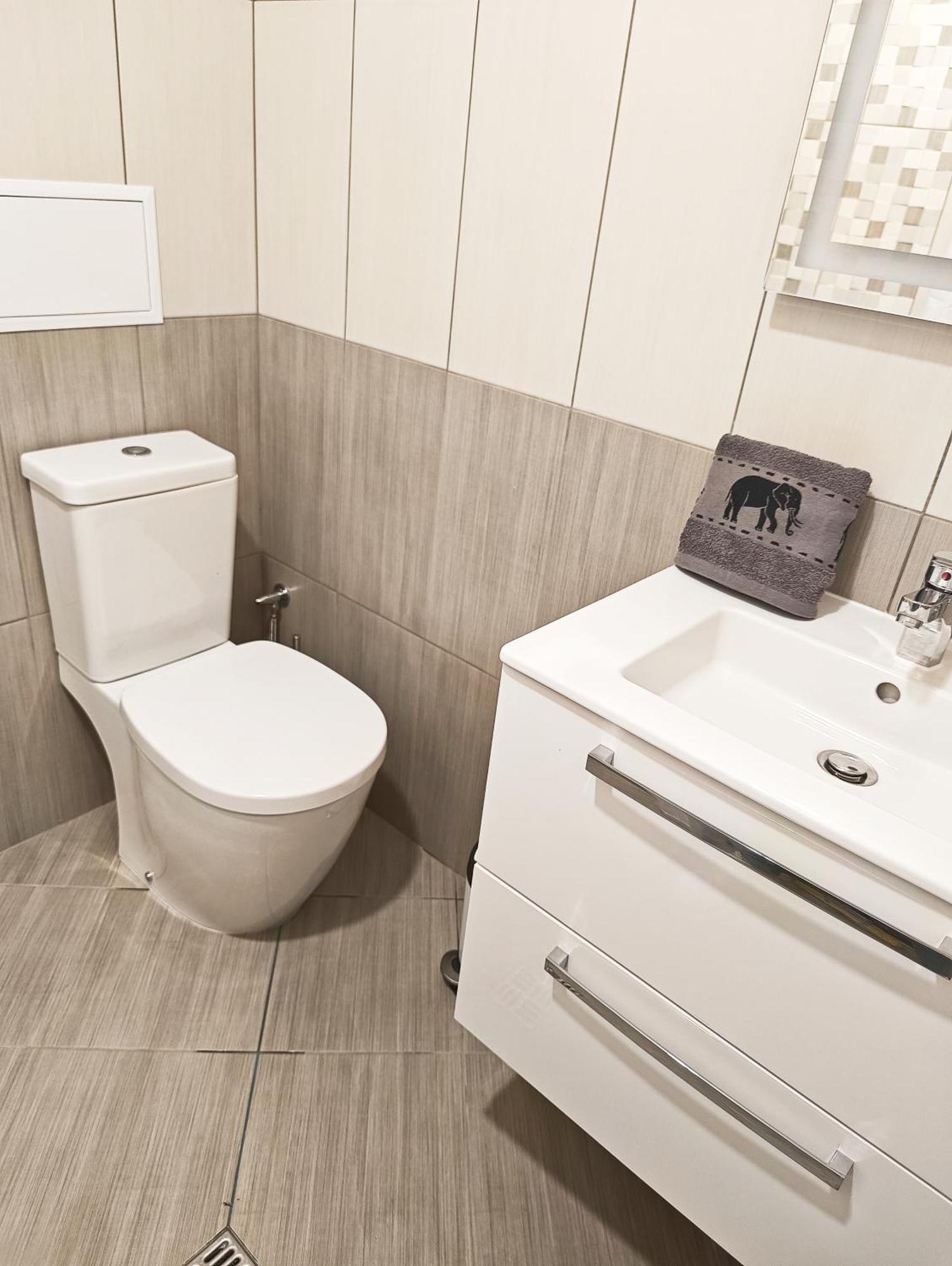 Mdm Apartment City Center Felicita Deluxe 鲁塞 外观 照片